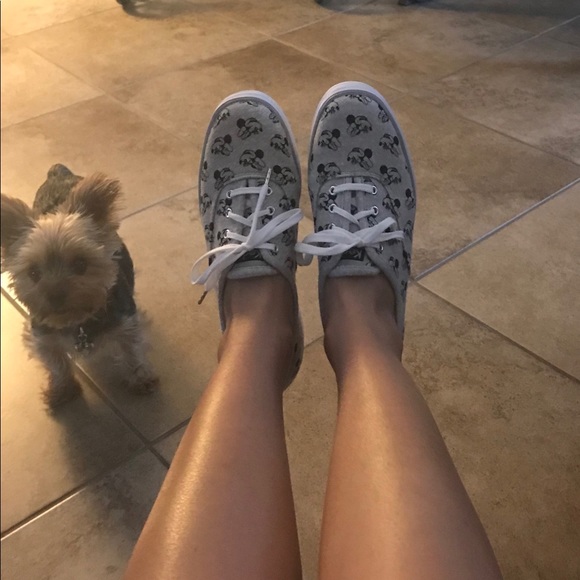 Meet your Posher, Katherine - Picture 2 of 8